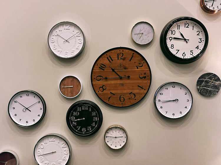 Accent Wall Clocks